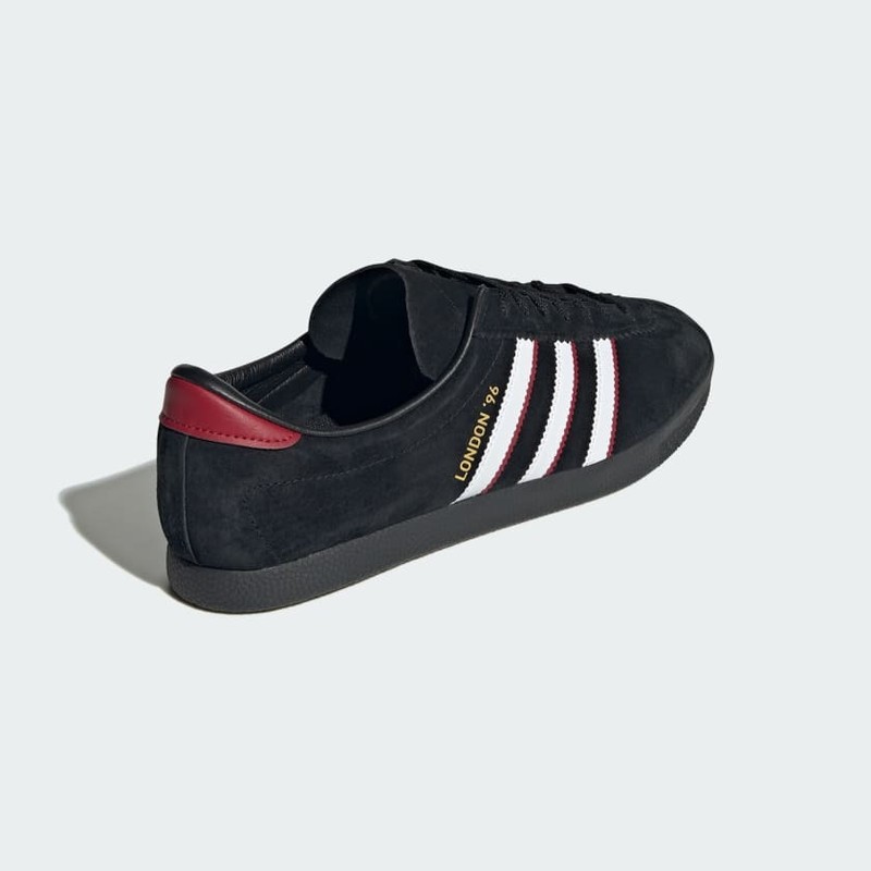 Black and red adidas hamburgs shop